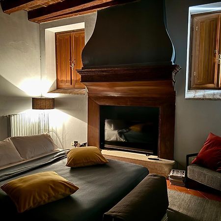 Dimora Legnazzi_A Gem In The Heart Of Brescia 아파트 외부 사진